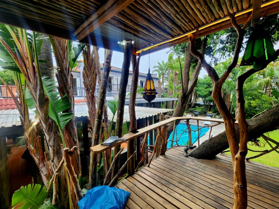 5 Bedroom Property for Sale in Linkside Western Cape